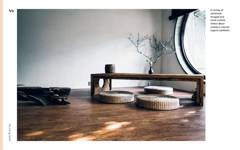 Home Decor Book: Beach House: Harper by Design